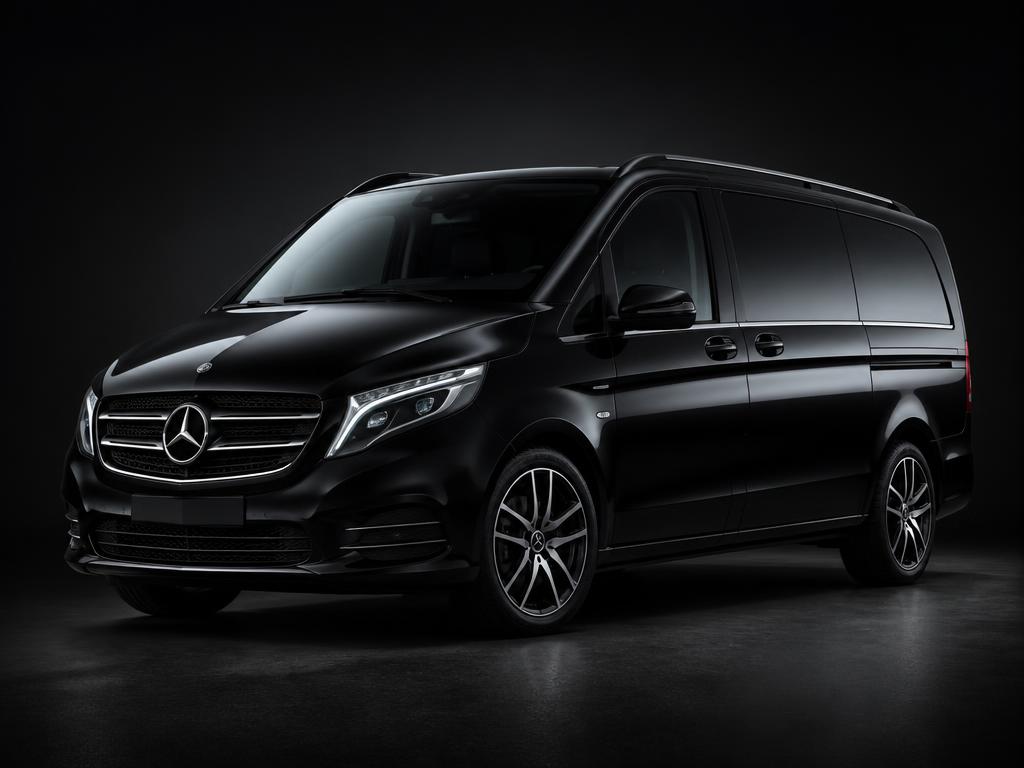 Premium black Mercedes V-Class for private Munich Airport transfers